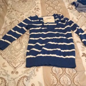 Bundle 2/$6 Abercrombie sweater